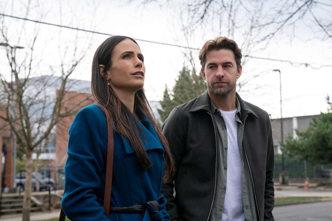 Jordana Brewster as Sera and Scott Speedman as John in Cellar Door. Photo Credit: Scott Green