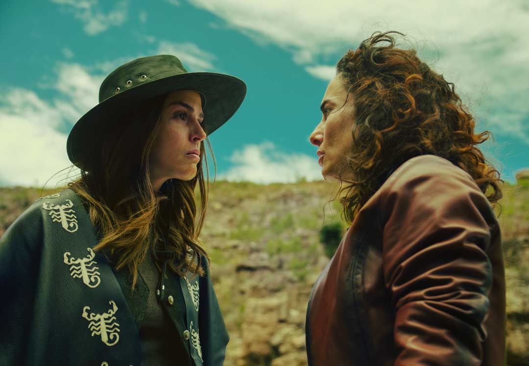 Sisters' Feud – Review | Netflix | Mexican Revenge Series 